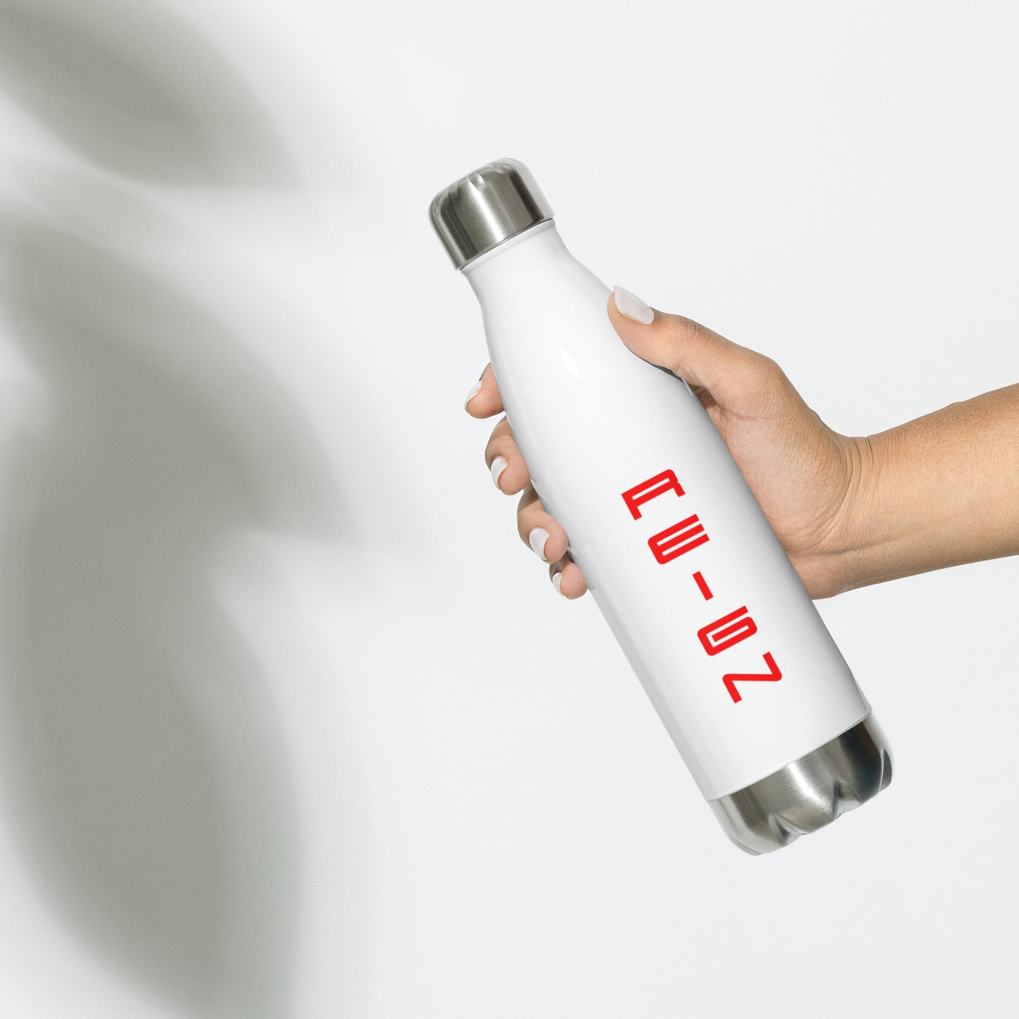 Stainless steel water bottle